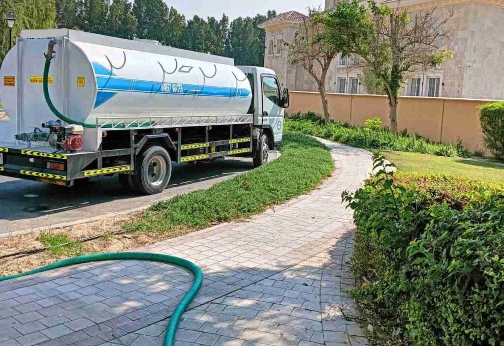 Sweet water tanker dubai